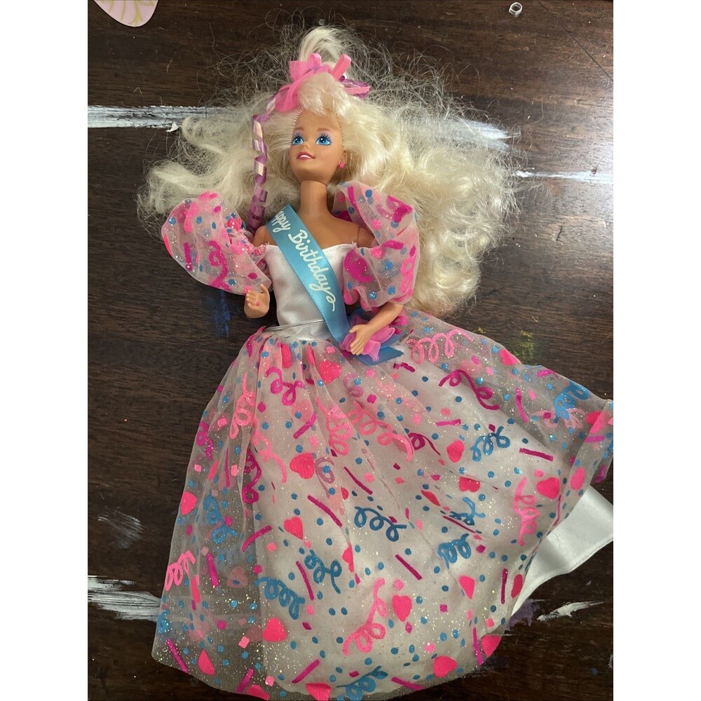 1994 BIRTHDAY BARBIE Prettiest Present Of All Blonde Doll Mattel